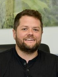 Rechte: Karl Stranz